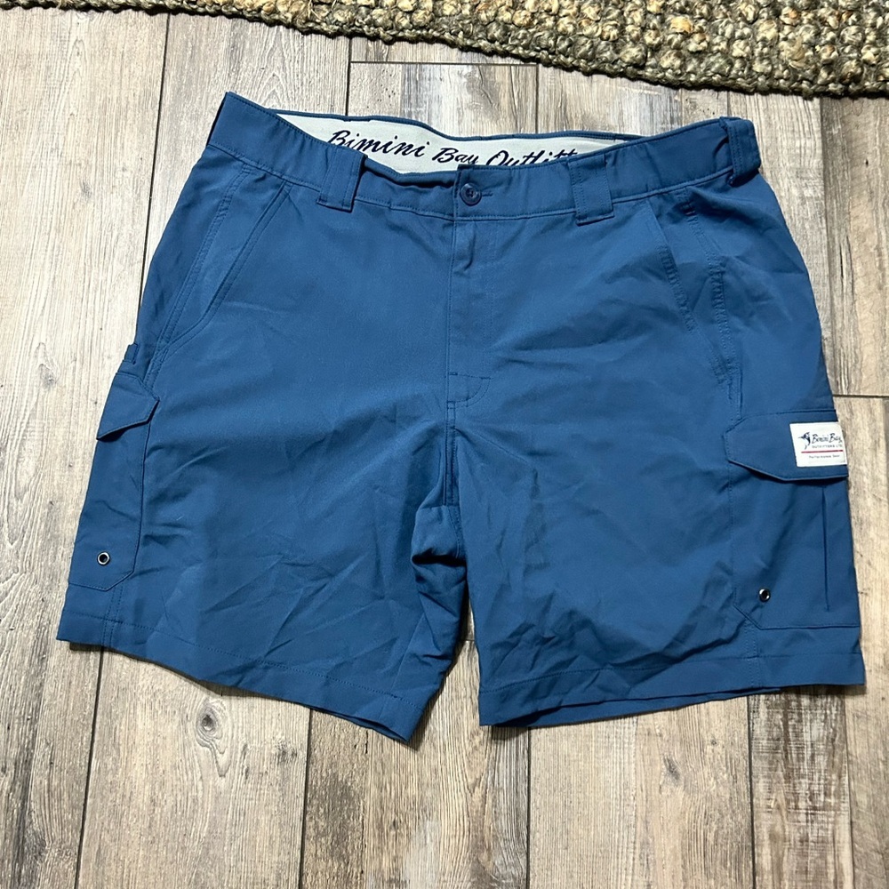 Bimini Bay Outfitters Men's Bluefin II Shorts cargo pockets